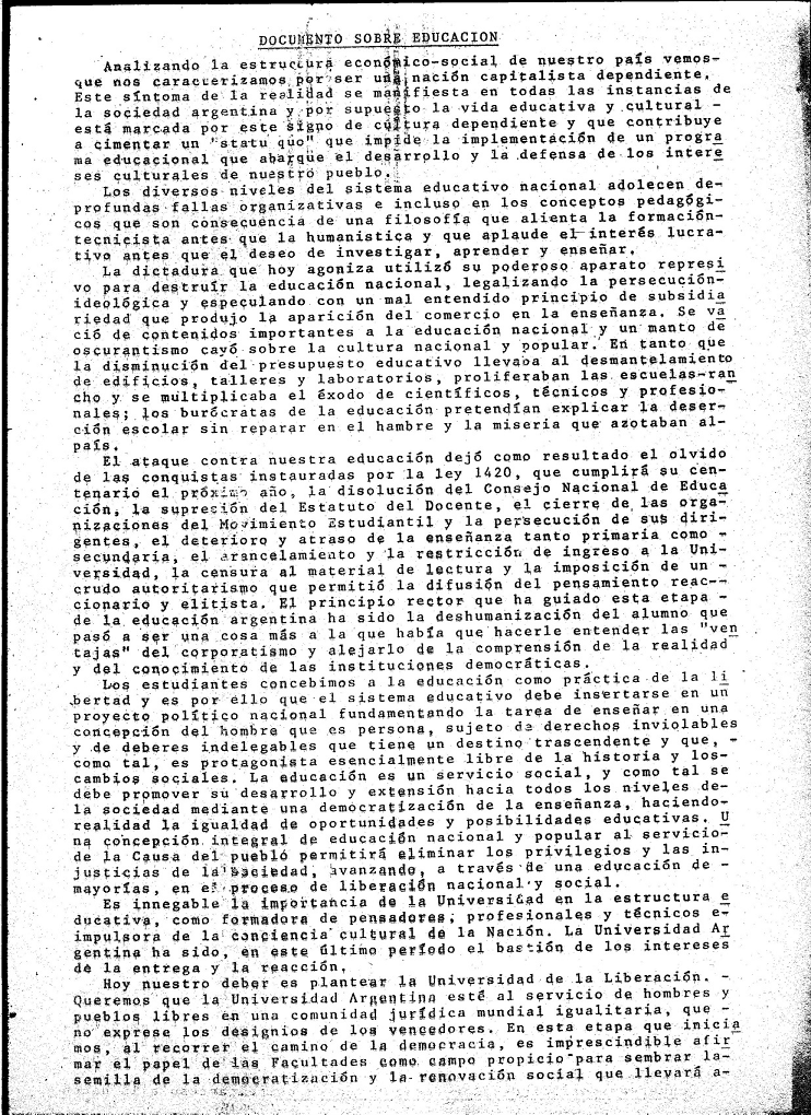 Portada del documento de la Federación Universitaria de La Plata sobre educación, 1984